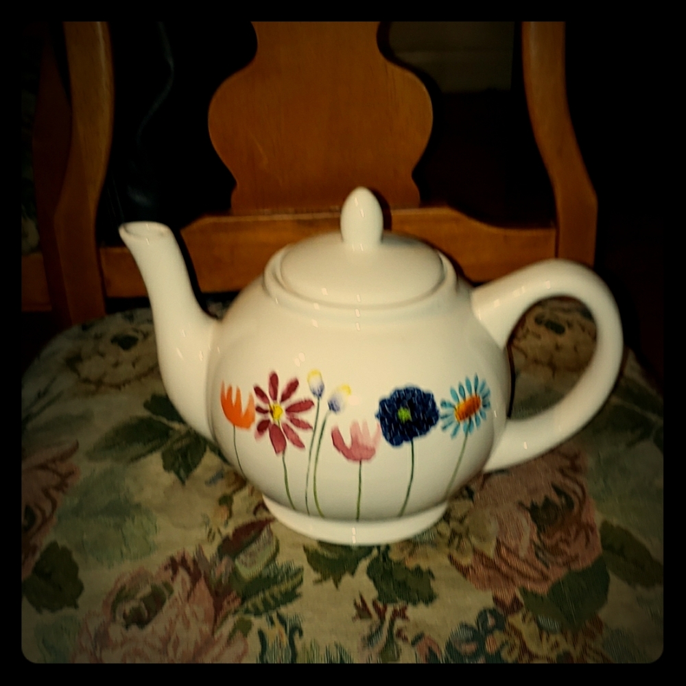 Rae dunn artisan collection by Magenta... Teapot